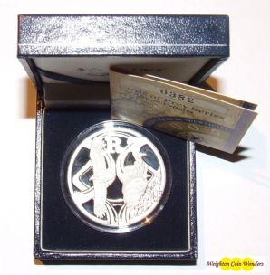 2005 R2 (Crown) Silver Proof - The African Vultures